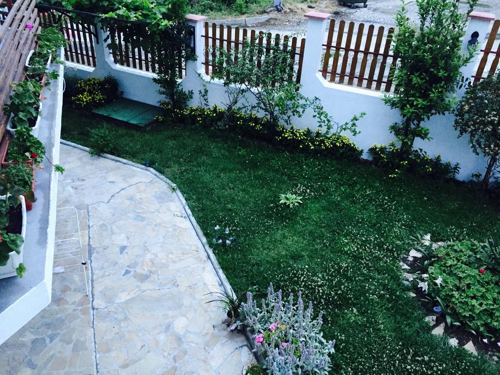 אובזור Petrovi Guest House חדר תמונה